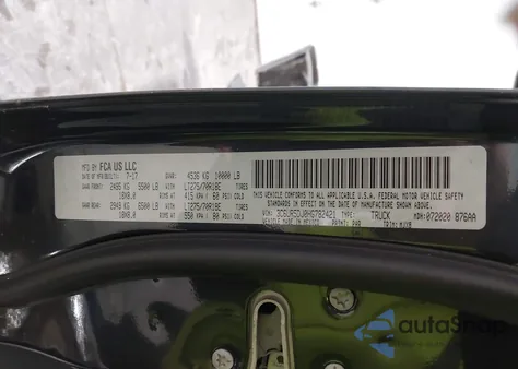 2017 Ram 2500 Big Horn 4X4 6'4 Box z USA, uszkodzony, nr VIN 3C6UR5DJ0HG782421